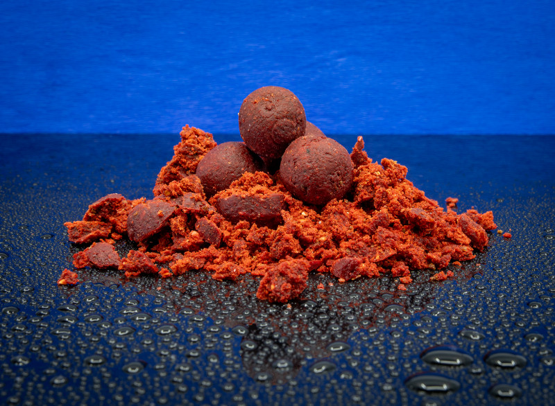 BAITBAIT ÉBREDŐ ERŐ BOJLI - TARTÓSÍTOTT MÉRET: 24 MM / KISZERELÉS: 1 KG
